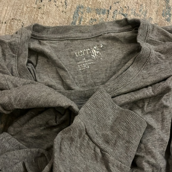 Terra & Sky Long Sleeve Tee • 1X - Picture 3 of 3